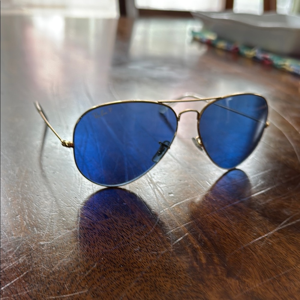 Ray-Ban Blue and Gold Aviator Glasses with case